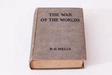 Load image into Gallery viewer, War of the Worlds (H.G. Wells) Tiny Word BOOK POSTER - Minimalist - Literature - Reading - Classics - Sci-Fi Fan Art - Full Size 24" x 36"